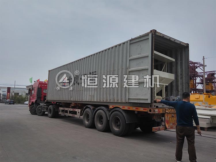 HZS50型（中国）有限责任公司装车出口发往国外