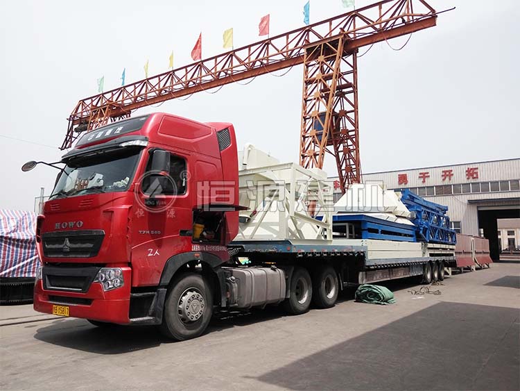 新京葡萄官网入口HZS120（中国）有限责任公司装车发货，发往西藏日客则